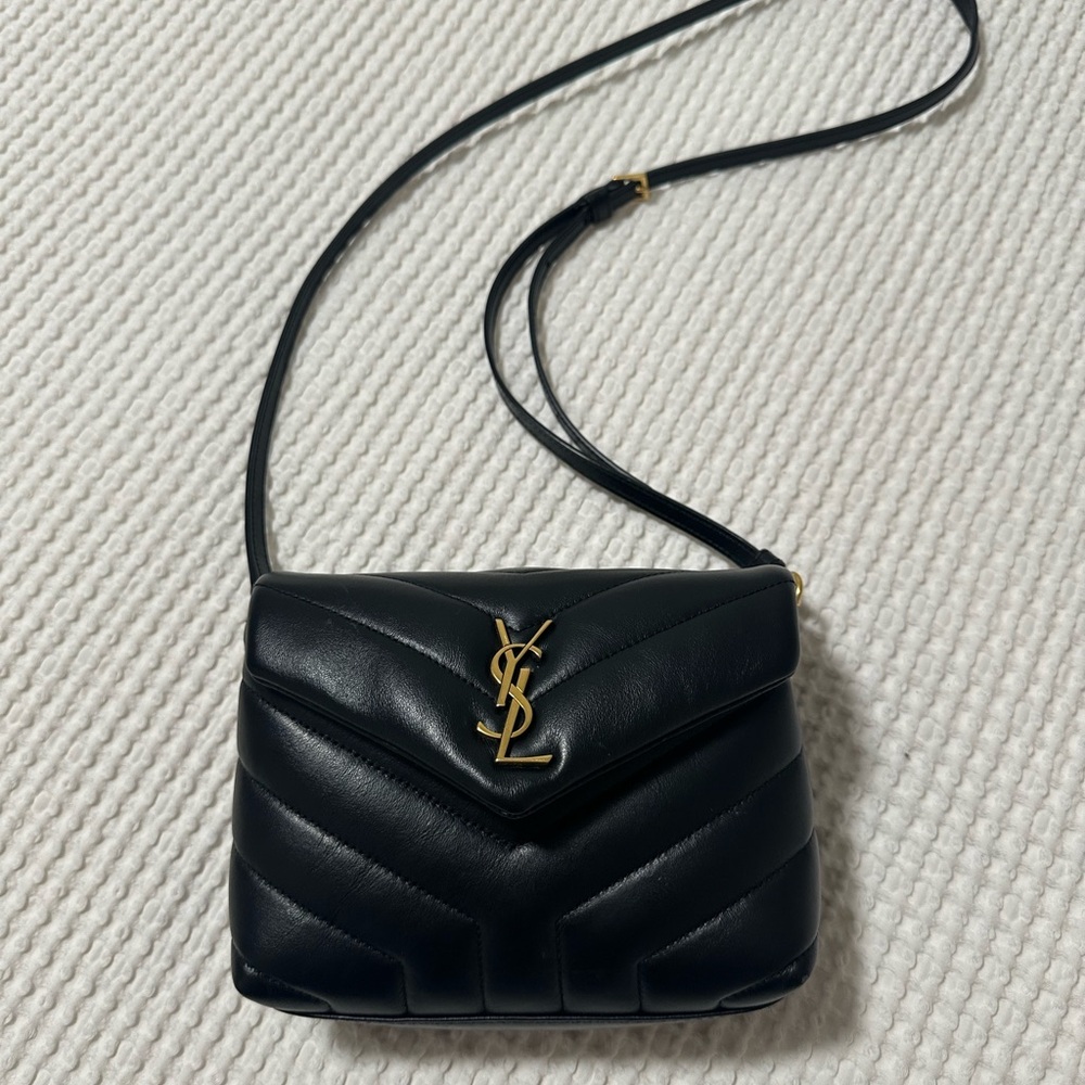 Yves Saint Laurent Toy LouLou Black Leather Quilted Shoulder Bag